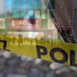 Eşi ve kızını öldürmeye çalıştı, Camide yakalandı