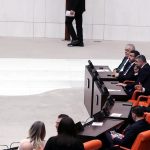 İmamoğlu önerisi AKP ve MHP oylarıyla reddedildi! O pankart Genel Kurul’a damga vurdu