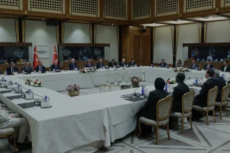 Cumhurbaşkanı Erdoğan Süper Lige Yükselen Üç Kulübü Kabul Etti